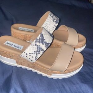 Steve Madden platform sandals
